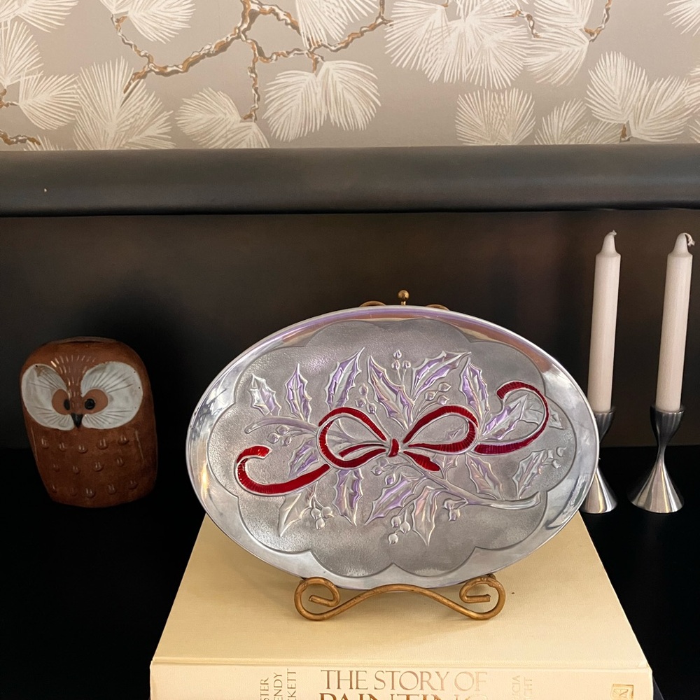 Vintage Lenox Holiday Carved Metal Silver Oval Serving Tray, 10”